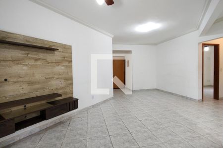 Sala de apartamento para alugar com 3 quartos, 120m² em Caiçara, Praia Grande