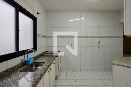 Apartamento para alugar com 120m², 3 quartos e 2 vagas Apartamento para alugar com 120m², 3 quartos e 2 vagasCozinha