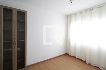 Sala de apartamento para alugar com 2 quartos, 45m² em Shopping Park, Uberlândia