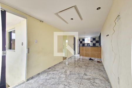 Casa para alugar com 70m², 2 quartos e 1 vagaSala