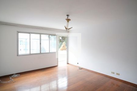 Sala de apartamento para alugar com 3 quartos, 107m² em Santo Antônio, São Caetano do Sul