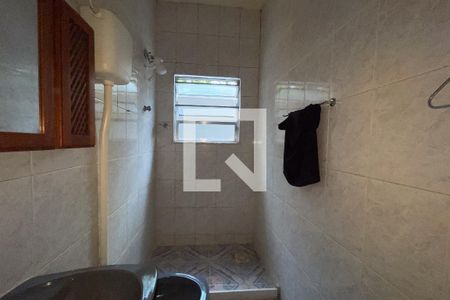 Casa para alugar com 42m², 1 quarto e sem vaga Casa para alugar com 42m², 1 quarto e sem vagaBanheiro