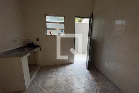 Cozinha de casa para alugar com 1 quarto, 44m² em Parque Lafaiete, Duque de Caxias