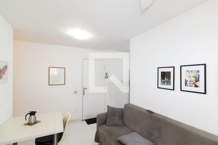 Sala de apartamento para alugar com 1 quarto, 69m² em Guaratiba, Rio de Janeiro