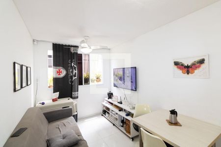 Sala de apartamento para alugar com 1 quarto, 69m² em Guaratiba, Rio de Janeiro