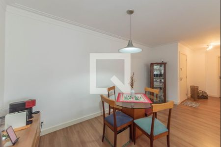 Sala de apartamento à venda com 4 quartos, 137m² em Vila Gumercindo, São Paulo