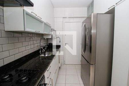 Cozinha de apartamento à venda com 3 quartos, 92m² em Buritis, Belo Horizonte