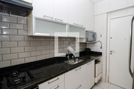 Cozinha de apartamento à venda com 3 quartos, 92m² em Buritis, Belo Horizonte