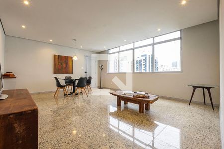 Apartamento para alugar com 100m², 2 quartos e 1 vagaSala