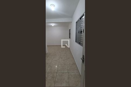 Sala/Cozinha de apartamento para alugar com 1 quarto, 40m² em Jardim Record, Taboão da Serra