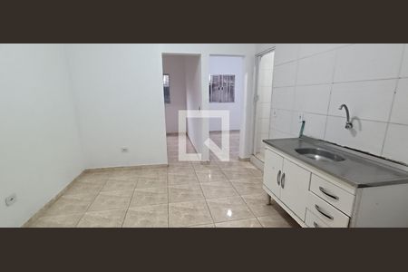 Sala/Cozinha de apartamento para alugar com 2 quartos, 40m² em Jardim Record, Taboão da Serra