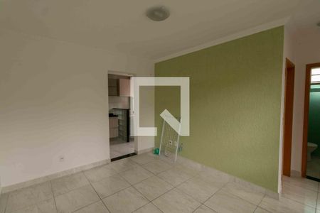 Sala de apartamento à venda com 2 quartos, 50m² em Jaqueline, Belo Horizonte