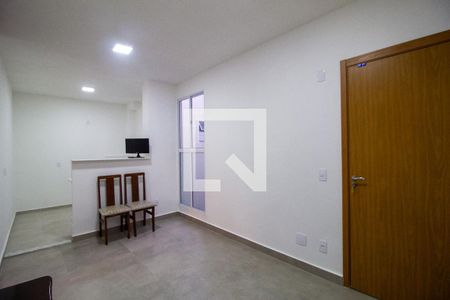 Sala de apartamento para alugar com 2 quartos, 41m² em Zona Oeste, Sorocaba