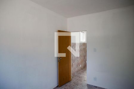 Quarto de casa para alugar com 2 quartos, 40m² em São Geraldo, Belo Horizonte