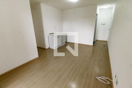 Sala de apartamento para alugar com 3 quartos, 76m² em Vila das Belezas, São Paulo