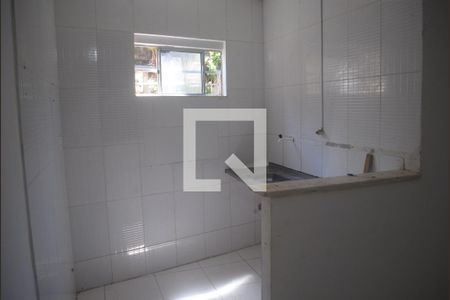 Cozinha  de kitnet/studio para alugar com 1 quarto, 40m² em Imbuí, Salvador