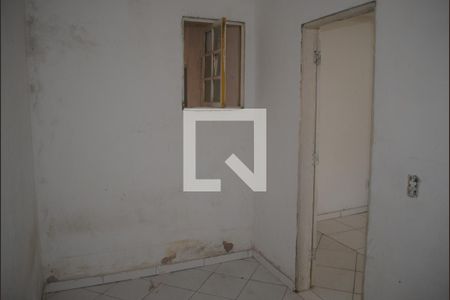 Quarto  de kitnet/studio para alugar com 1 quarto, 40m² em Imbuí, Salvador