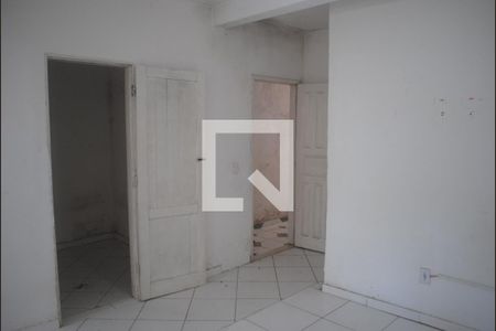 Sala  de kitnet/studio para alugar com 1 quarto, 40m² em Imbuí, Salvador