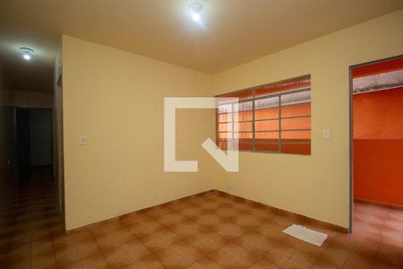 Sala de casa para alugar com 2 quartos, 60m² em Vila Zat, São Paulo