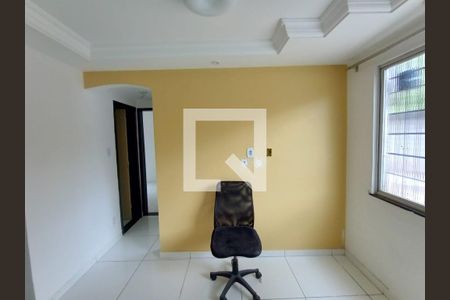 Quarto de apartamento para alugar com 2 quartos, 55m² em Tancredo Neves, Salvador