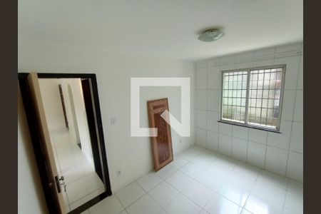 Quarto de apartamento para alugar com 2 quartos, 55m² em Tancredo Neves, Salvador