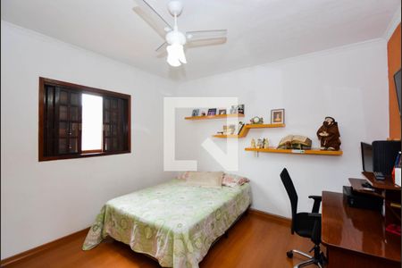 Quarto 1 de casa à venda com 3 quartos, 340m² em Parque Santo Antônio, Guarulhos