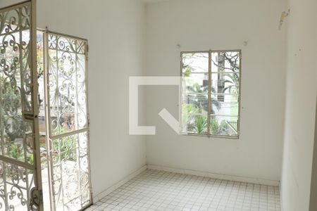 Sala de casa para alugar com 4 quartos, 350m² em Centro, Nova Iguaçu