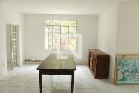 Sala de casa para alugar com 4 quartos, 350m² em Centro, Nova Iguaçu