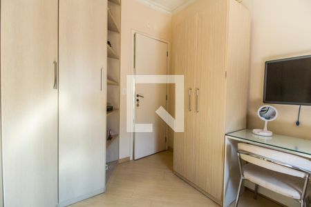 Casa de condomínio à venda com 200m², 4 quartos e 2 vagas Casa de condomínio à venda com 200m², 4 quartos e 2 vagasQuarto 2