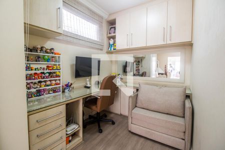 Casa de condomínio à venda com 200m², 4 quartos e 2 vagas Casa de condomínio à venda com 200m², 4 quartos e 2 vagasEscritório