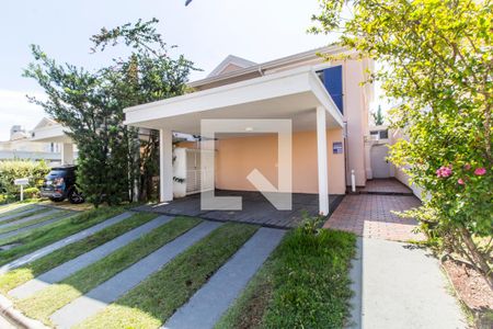 Casa de condomínio à venda com 200m², 4 quartos e 2 vagas Casa de condomínio à venda com 200m², 4 quartos e 2 vagasÁrea comum