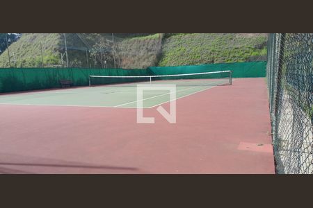 Casa de condomínio à venda com 200m², 4 quartos e 2 vagas Casa de condomínio à venda com 200m², 4 quartos e 2 vagasÁrea comum