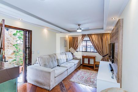 Sala de casa à venda com 4 quartos, 220m² em Vila Sao Vicente, São Paulo