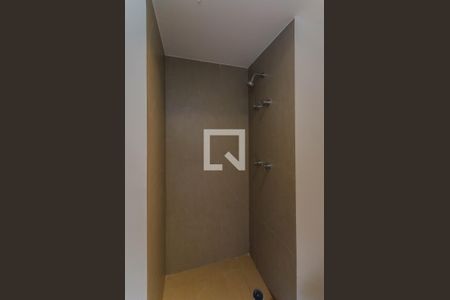 Banheiro de kitnet/studio à venda com 1 quarto, 32m² em Vila Mariana, São Paulo