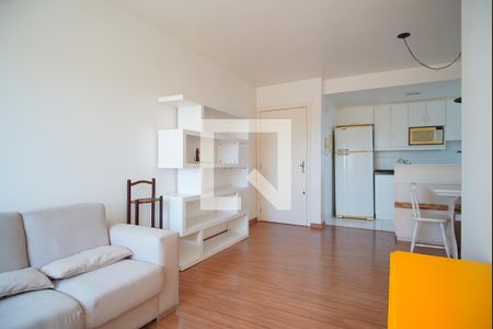 Sala de apartamento para alugar com 3 quartos, 67m² em Vila Ipiranga, Porto Alegre