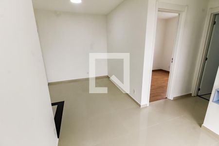 Sala de apartamento para alugar com 2 quartos, 43m² em Jardim Monte Alegre, Taboão da Serra