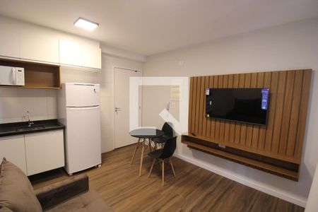 Sala / Cozinha de kitnet/studio para alugar com 1 quarto, 27m² em Jardim Sao Paulo(zona Norte), São Paulo