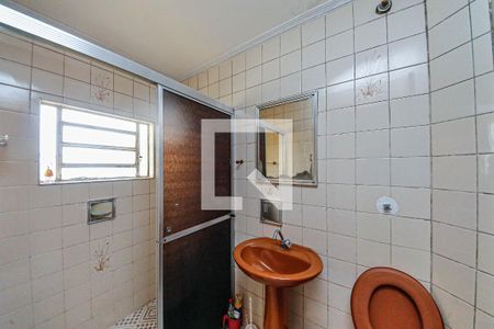 Banheiro de casa para alugar com 1 quarto, 60m² em Jardim Tiete, São Paulo