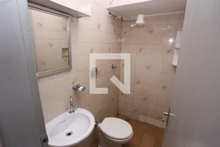 Banheiro de apartamento para alugar com 1 quarto, 35m² em Ceilândia Norte (ceilândia), Brasília