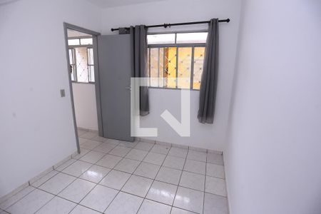 Quarto de apartamento para alugar com 1 quarto, 35m² em Ceilândia Norte (ceilândia), Brasília