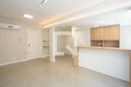 Sala de apartamento à venda com 2 quartos, 68m² em Petrópolis, Porto Alegre