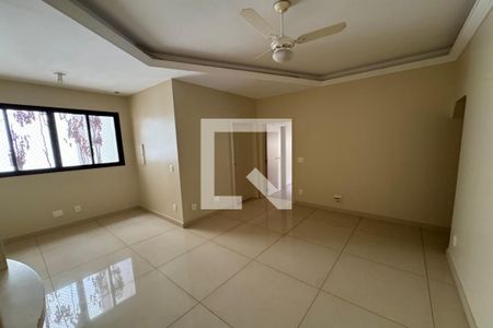 Sala de TV de apartamento para alugar com 4 quartos, 318m² em Centro, Ribeirão Preto