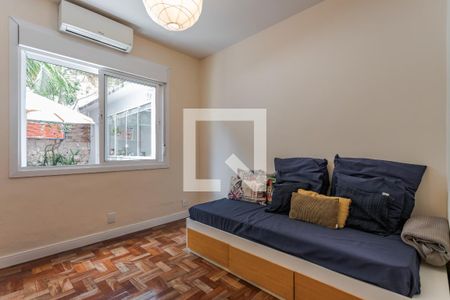 Quarto de apartamento à venda com 2 quartos, 94m² em Rio Branco, Porto Alegre