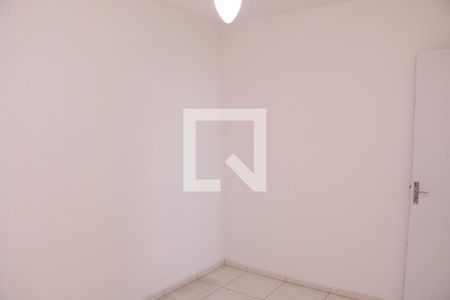 Quarto 1 de apartamento para alugar com 2 quartos, 45m² em Jardim da Posse, Nova Iguaçu