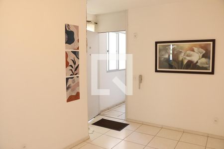 Sala de apartamento para alugar com 2 quartos, 45m² em Jardim da Posse, Nova Iguaçu