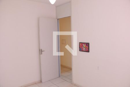 Quarto 1 de apartamento para alugar com 2 quartos, 45m² em Jardim da Posse, Nova Iguaçu