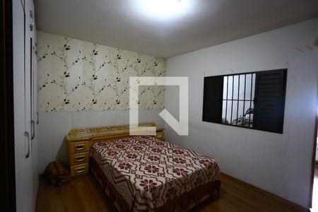 Quarto 1 de casa para alugar com 2 quartos, 80m² em Vila Pirajussara, São Paulo