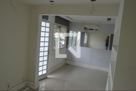 Sala 1 de casa de condomínio à venda com 4 quartos, 140m² em Taquara, Rio de Janeiro