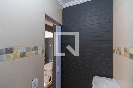 Banheiro  de casa para alugar com 2 quartos, 45m² em Jardim Ipanema (zona Oeste), São Paulo