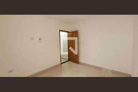 Quarto de apartamento para alugar com 1 quarto, 56m² em Vila Virginia, Itaquaquecetuba